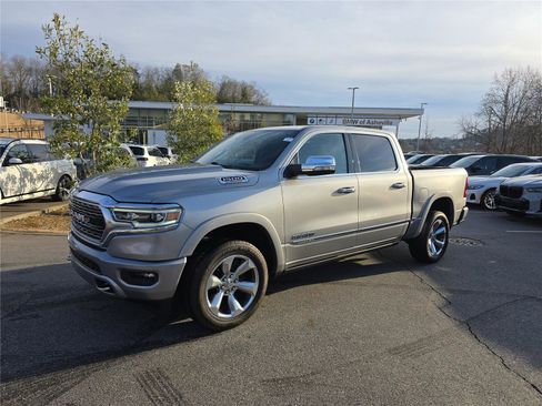 Used 2022 RAM 1500 Limited w/ Body Color Bumper Group image 7