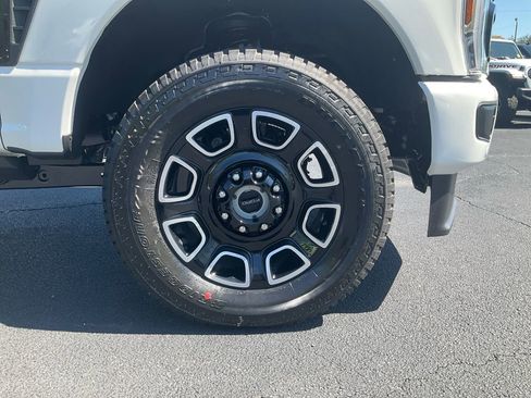 New 2026 Ford F250 Platinum AWD/4WD image 10