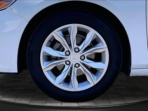 Used 2023 Chevrolet Malibu LT FWD image 9