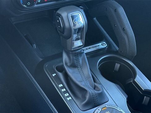 New 2025 Ford Bronco Outer Banks w/ Sasquatch Package image 17