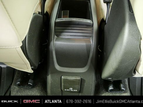Certified 2019 Buick Encore Essence AWD/4WD image 18