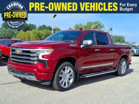 Used 2024 Chevrolet Silverado 1500 High Country w/ High Country Premium Package AWD/4WD image 1