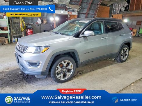 Used 2018 Jeep Compass Limited w/ Navigation Group AWD/4WD image 1