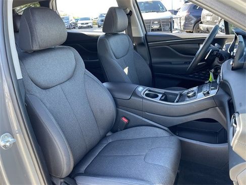 Used 2023 Hyundai Santa Fe SE image 24