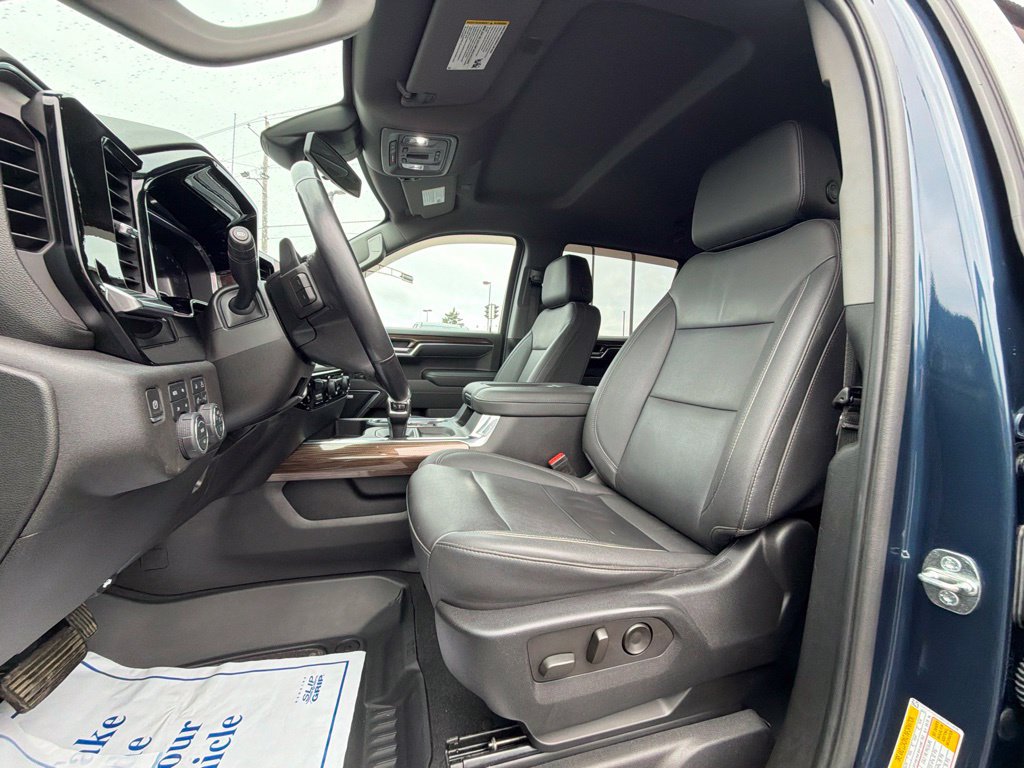 Certified 2022 Chevrolet Silverado 1500 RST AWD/4WD image 9