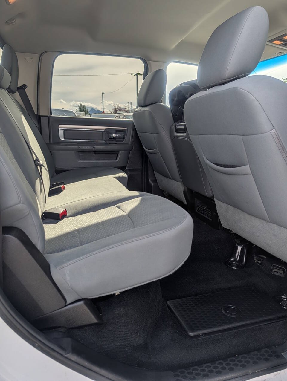 Used 2013 RAM 1500 Classic SLT w/ Premium Display Pkg AWD/4WD image 37