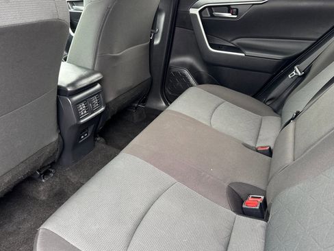 Used 2025 Toyota RAV4 XLE w/ Weather Package image 27