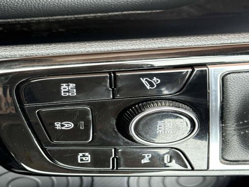 Used 2023 Kia Sportage EX FWD image 32
