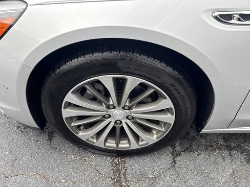 Used 2017 Buick LaCrosse Premium w/ Driver Confidence Package #2 FWD image 7