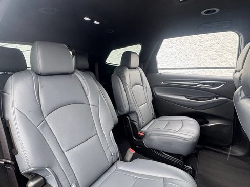 Used 2024 Buick Enclave Premium FWD image 39