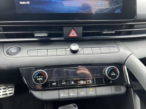 New 2026 Hyundai Elantra Sport FWD image 10