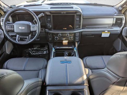 New 2026 Ford F350 Platinum w/ Tremor Off-Road Package AWD/4WD image 15