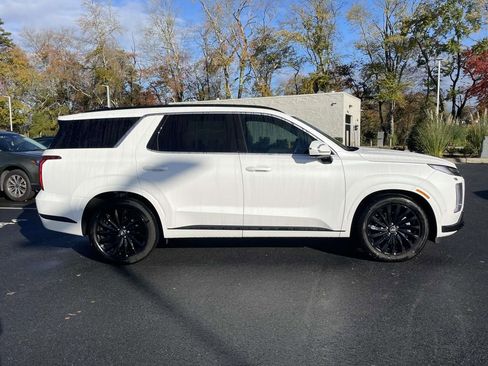 Certified 2025 Hyundai Palisade Calligraphy image 30