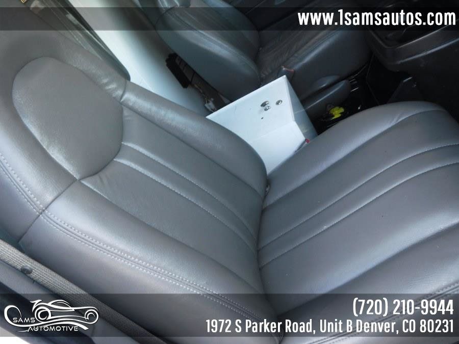Used 2009 Chevrolet Express 1500 AWD image 9