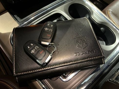 Used 2017 RAM 1500 Laramie Longhorn w/ Convenience Group image 44