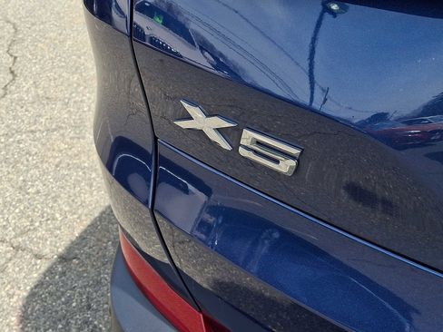 Used 2019 BMW X5 xDrive40i w/ Premium Package 2 image 31