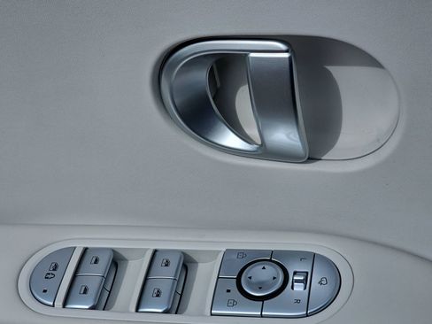 Certified 2024 Hyundai Ioniq 5 Limited RWD image 34