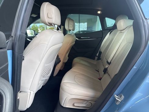Certified 2022 Maserati Levante GT AWD/4WD image 20