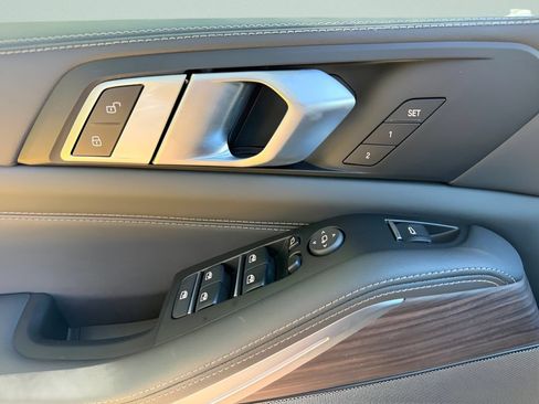 New 2026 BMW X5 xDrive40i AWD/4WD image 14