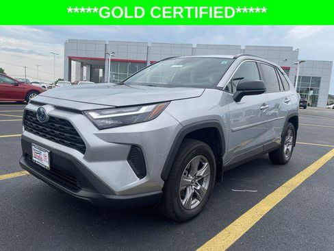 Certified 2024 Toyota RAV4 LE AWD/4WD image 12