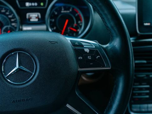 Used 2017 Mercedes-Benz G 63 AMG 4MATIC image 18
