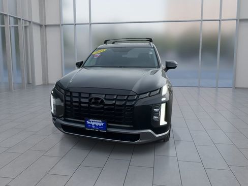 Used 2023 Hyundai Palisade Limited image 4