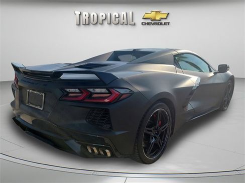Used 2021 Chevrolet Corvette Stingray Premium Conv w/ Z51 Performance Package image 5