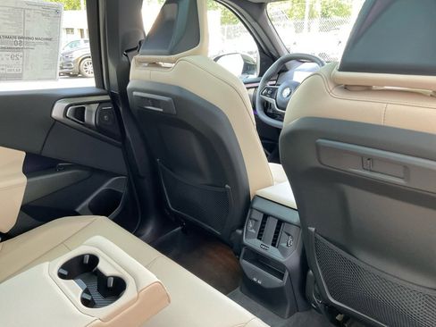 Used 2026 BMW X3 xDrive30 w/ Premium Package image 29