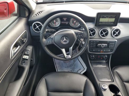 Used 2015 Mercedes-Benz GLA 250 4MATIC image 18