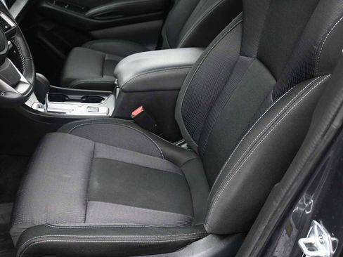 Used 2023 Subaru Ascent Premium w/ Convenience Package image 19