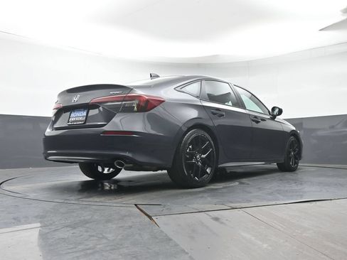 Certified 2025 Honda Civic Sport image 30