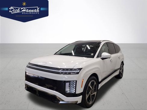 New 2026 Hyundai Ioniq 9 Calligraphy image 1