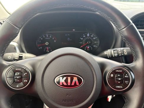 Used 2021 Kia Soul X-Line FWD image 13