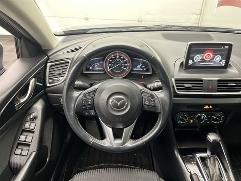 Used 2015 MAZDA MAZDA3 i Touring image 10