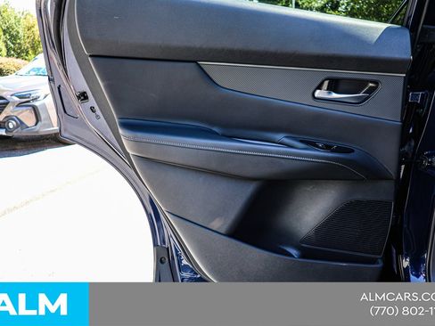 Used 2025 Nissan Murano SV FWD image 40