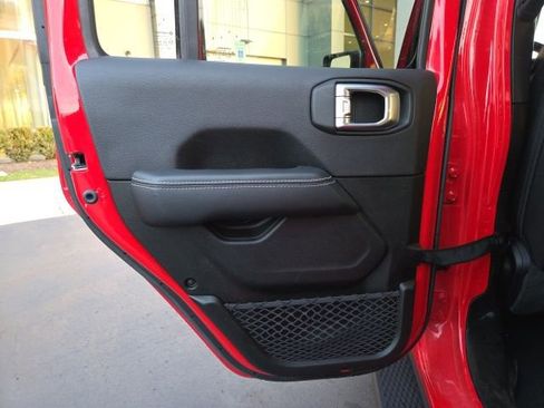 Used 2023 Jeep Wrangler Unlimited Sahara w/ Cold Weather Group image 12