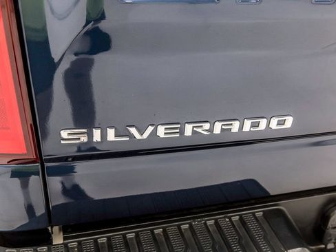 Used 2019 Chevrolet Silverado 1500 LT Trail Boss AWD/4WD image 5