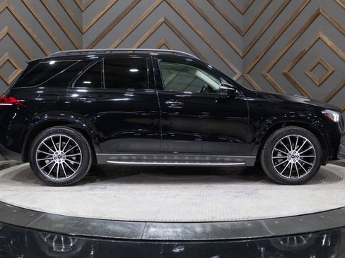 Used 2022 Mercedes-Benz GLE 350 4MATIC image 3