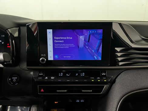 Certified 2025 Toyota Camry LE image 17