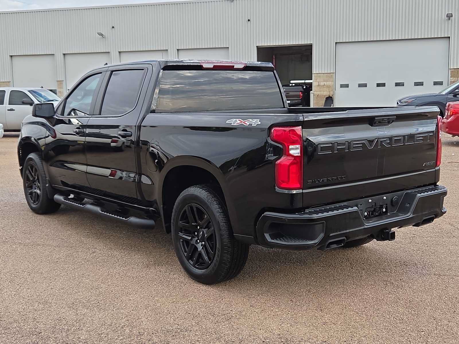 Used 2025 Chevrolet Silverado 1500 RST w/ Rally Edition AWD/4WD image 6