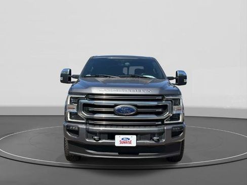 Certified 2021 Ford F250 Platinum w/ FX4 Off-Road Package AWD/4WD image 3