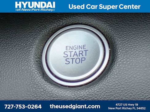 Used 2022 Hyundai Elantra SEL w/ Convenience Package image 32