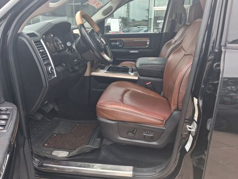 Used 2014 RAM 2500 Longhorn w/ Convenience Group AWD/4WD image 4