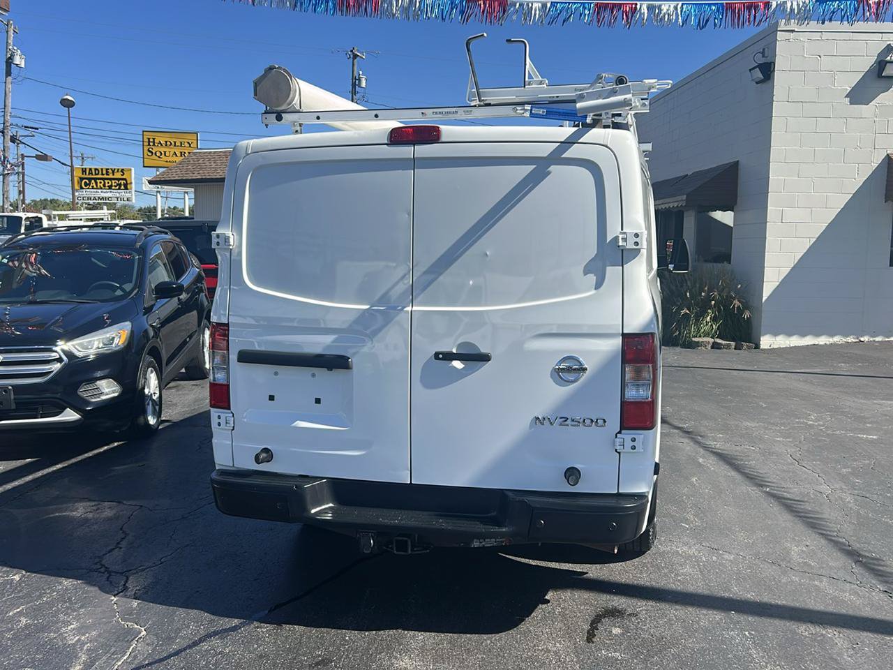 Used 2021 Nissan NV 2500 SV RWD image 6