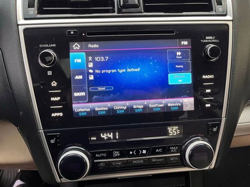 Used 2019 Subaru Outback 2.5i Premium image 21