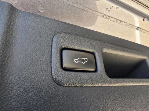 Used 2017 Lexus NX 200t AWD w/ Premium Package image 17