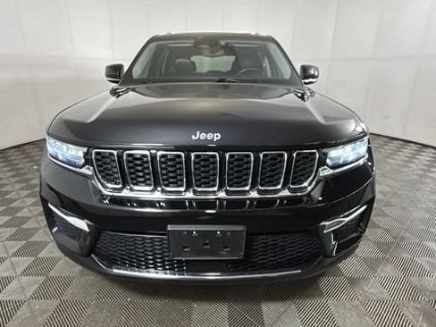 Used 2023 Jeep Grand Cherokee 4WD 4xe image 7