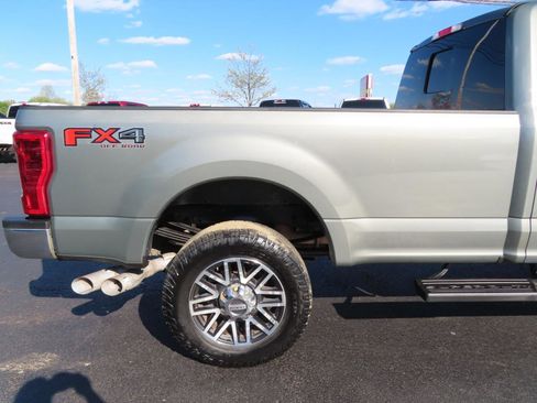 Used 2019 Ford F350 Lariat w/ Lariat Value Package image 20