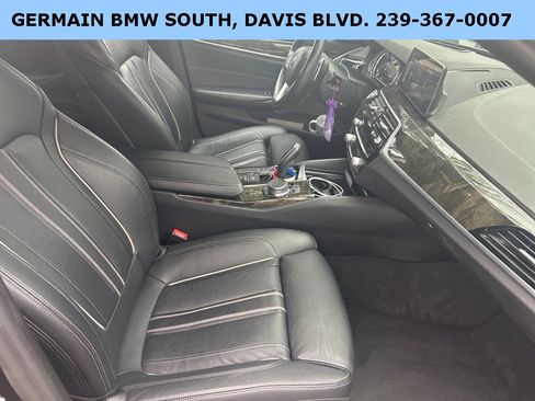 Used 2017 BMW 540i xDrive 540i xDrive image 25