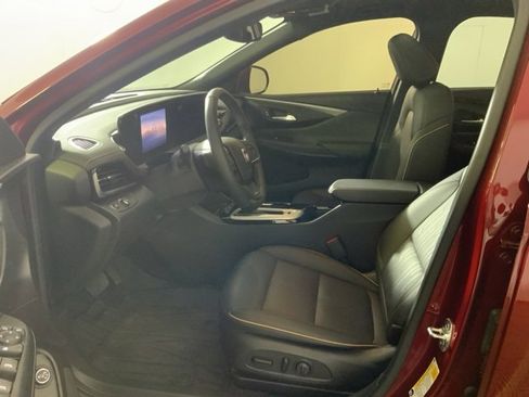 Used 2024 Buick Envista Avenir image 16